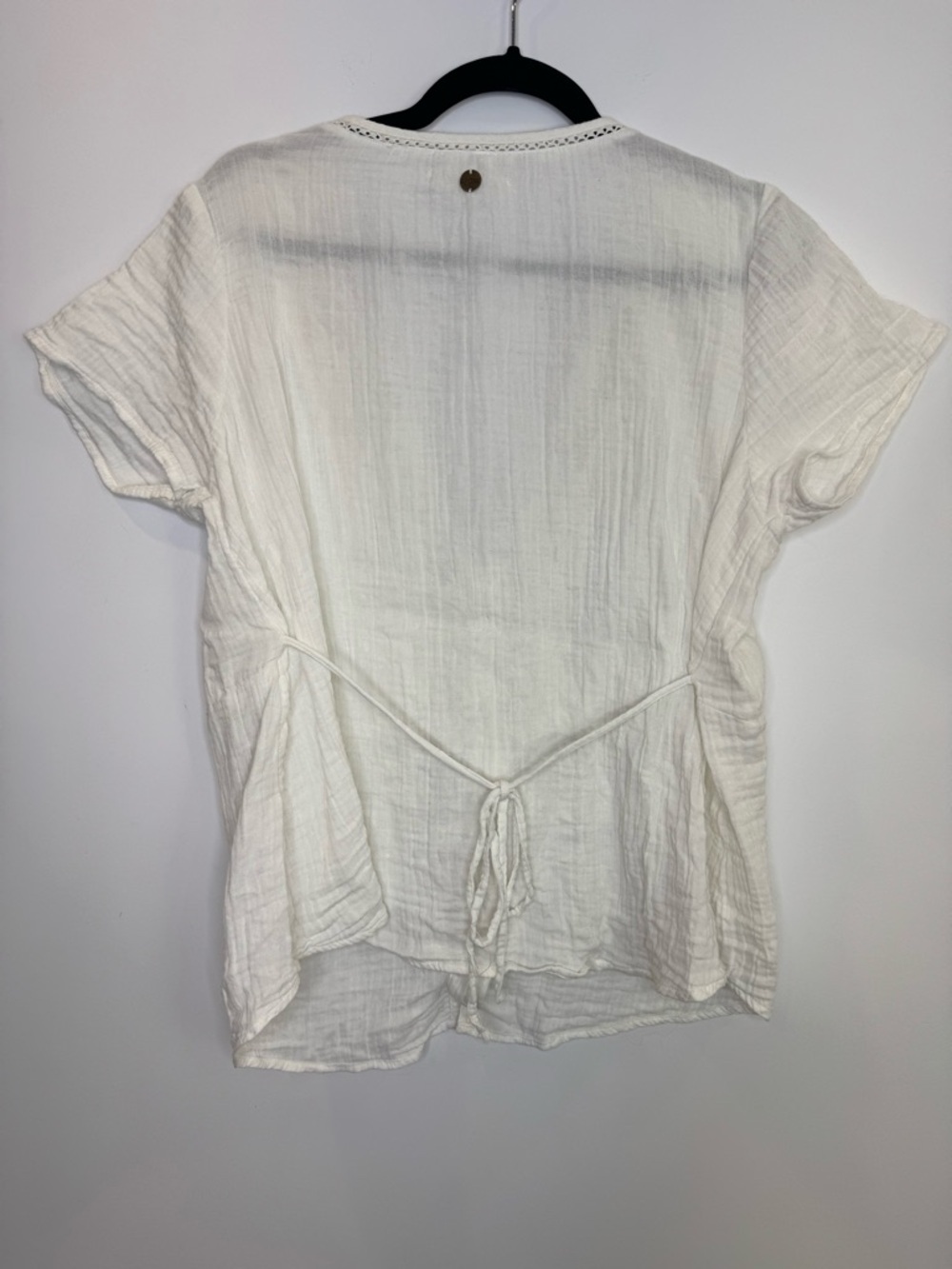 RIP CURL Summer Breeze Top White Button-Front V-Neck Top size XL Dobby cotton - Picture 6 of 6